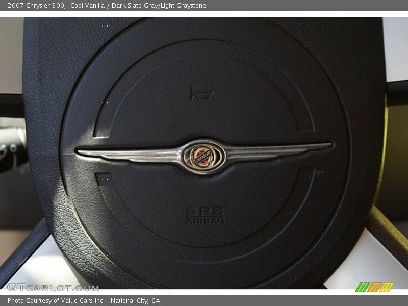 Cool Vanilla / Dark Slate Gray/Light Graystone 2007 Chrysler 300