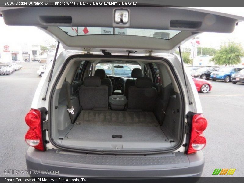 Bright White / Dark Slate Gray/Light Slate Gray 2006 Dodge Durango SXT