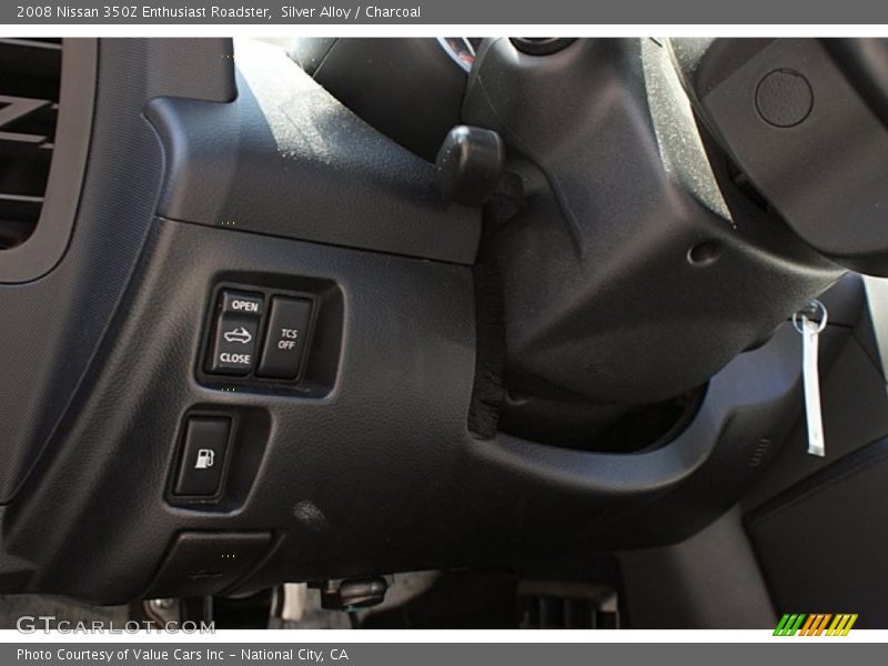 Silver Alloy / Charcoal 2008 Nissan 350Z Enthusiast Roadster