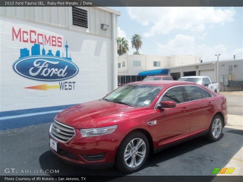 Ruby Red Metallic / Dune 2013 Ford Taurus SEL
