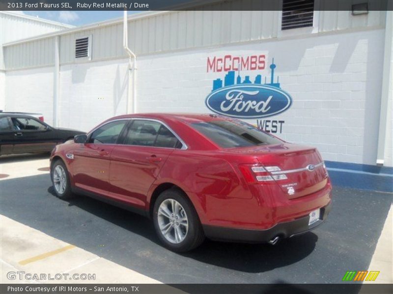 Ruby Red Metallic / Dune 2013 Ford Taurus SEL