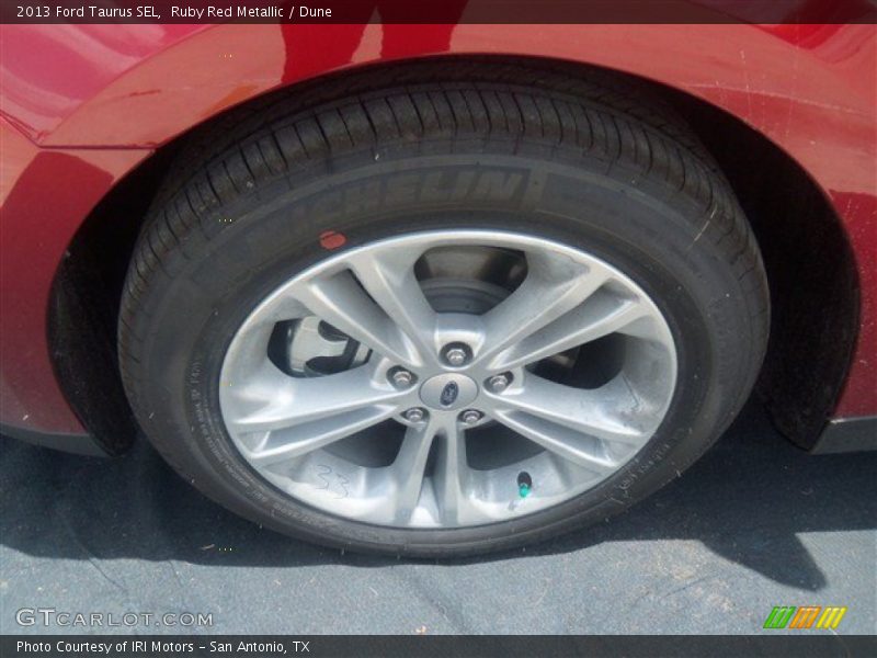 Ruby Red Metallic / Dune 2013 Ford Taurus SEL