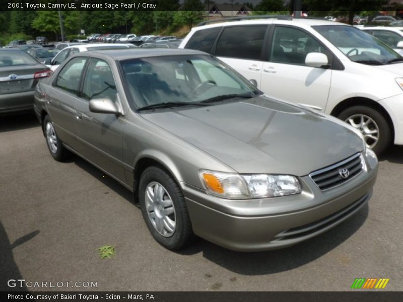 Antique Sage Pearl / Gray 2001 Toyota Camry LE