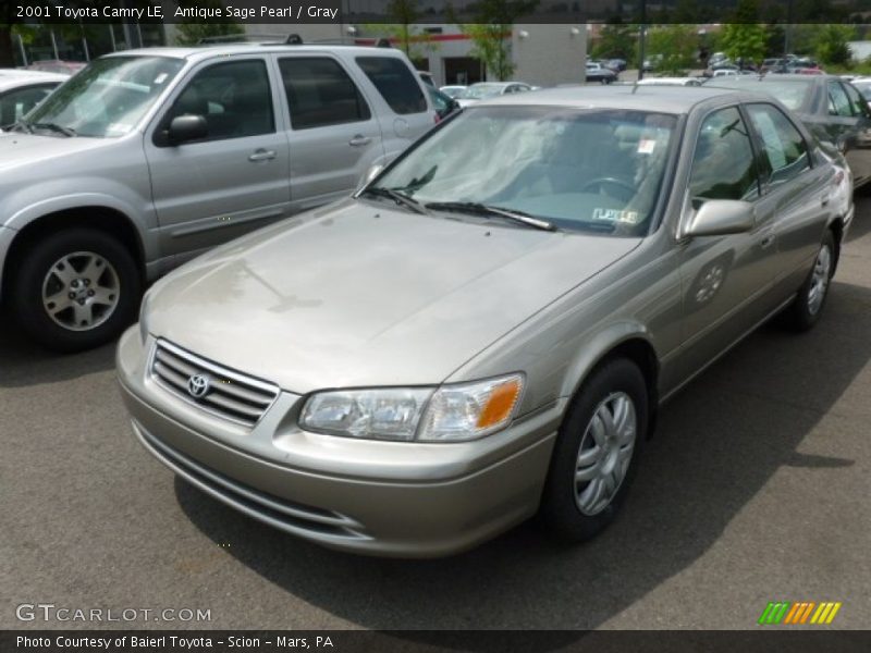 Antique Sage Pearl / Gray 2001 Toyota Camry LE
