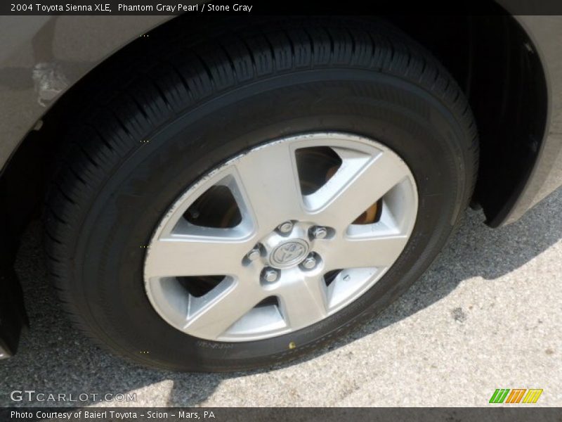 Phantom Gray Pearl / Stone Gray 2004 Toyota Sienna XLE