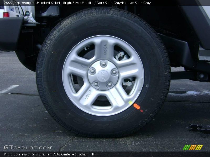 Bright Silver Metallic / Dark Slate Gray/Medium Slate Gray 2009 Jeep Wrangler Unlimited X 4x4