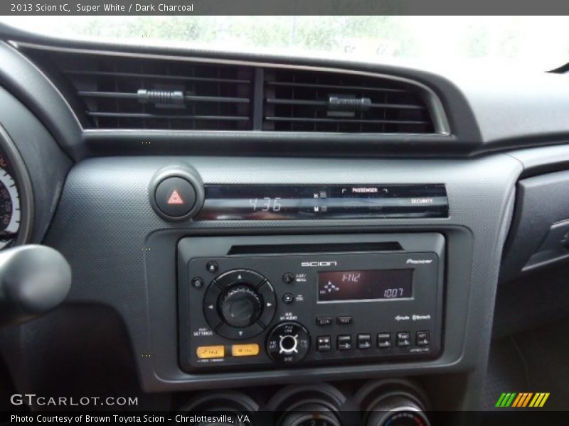 Super White / Dark Charcoal 2013 Scion tC