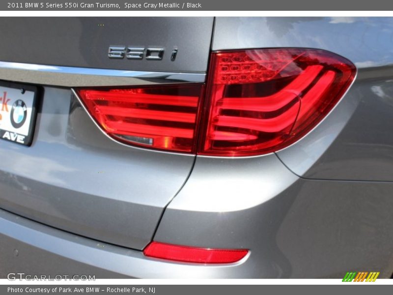 Space Gray Metallic / Black 2011 BMW 5 Series 550i Gran Turismo