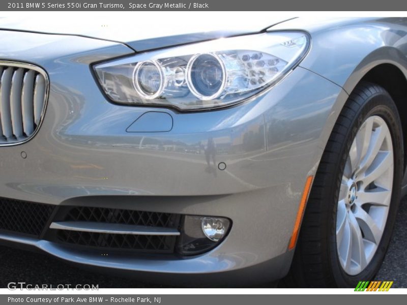 Space Gray Metallic / Black 2011 BMW 5 Series 550i Gran Turismo