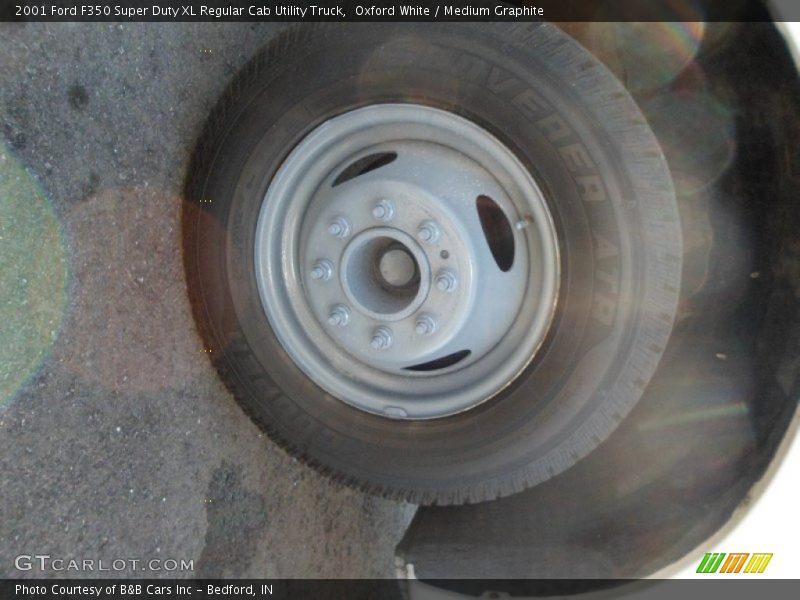 Oxford White / Medium Graphite 2001 Ford F350 Super Duty XL Regular Cab Utility Truck