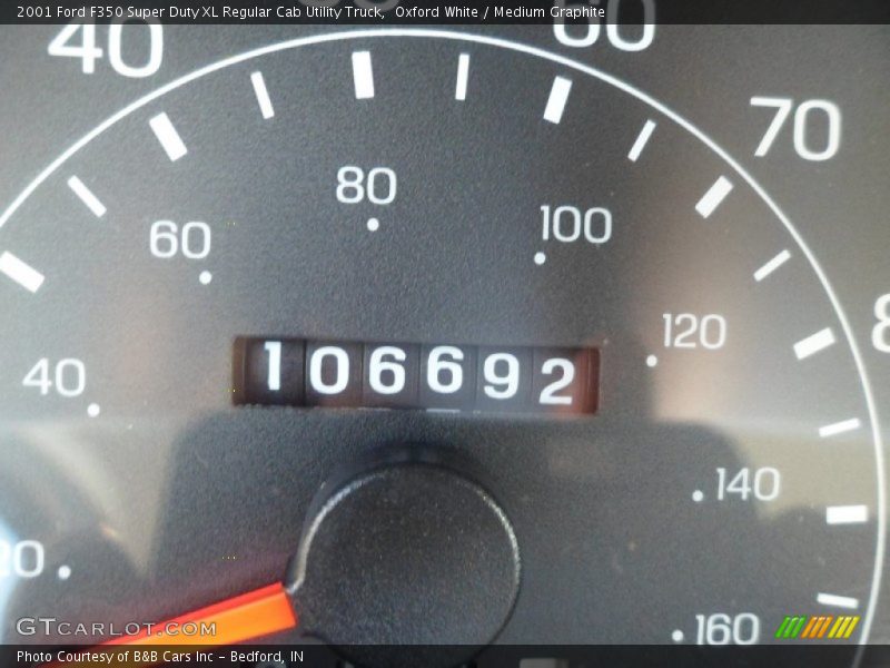 Oxford White / Medium Graphite 2001 Ford F350 Super Duty XL Regular Cab Utility Truck