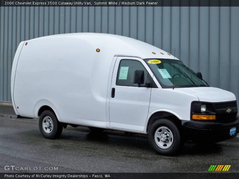 Summit White / Medium Dark Pewter 2006 Chevrolet Express 3500 Cutaway Utility Van
