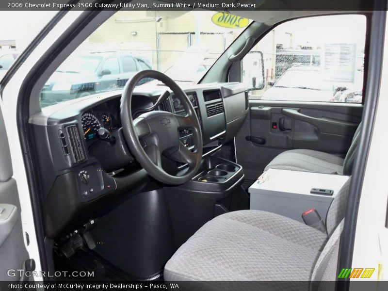 Summit White / Medium Dark Pewter 2006 Chevrolet Express 3500 Cutaway Utility Van