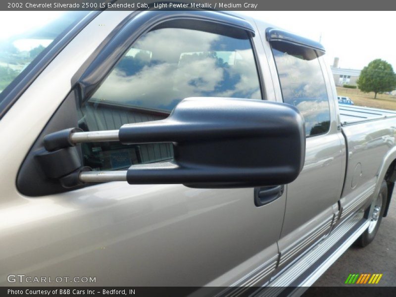 Light Pewter Metallic / Medium Gray 2002 Chevrolet Silverado 2500 LS Extended Cab