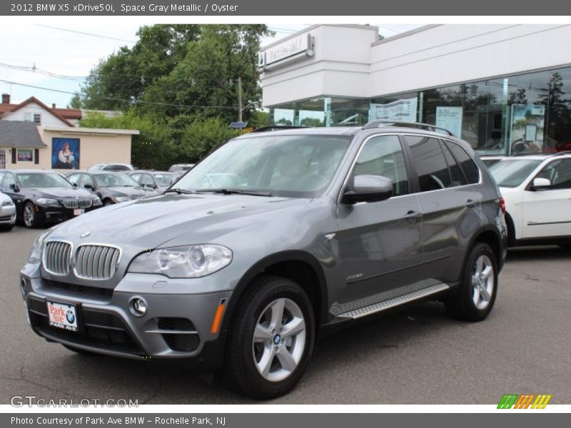 Space Gray Metallic / Oyster 2012 BMW X5 xDrive50i