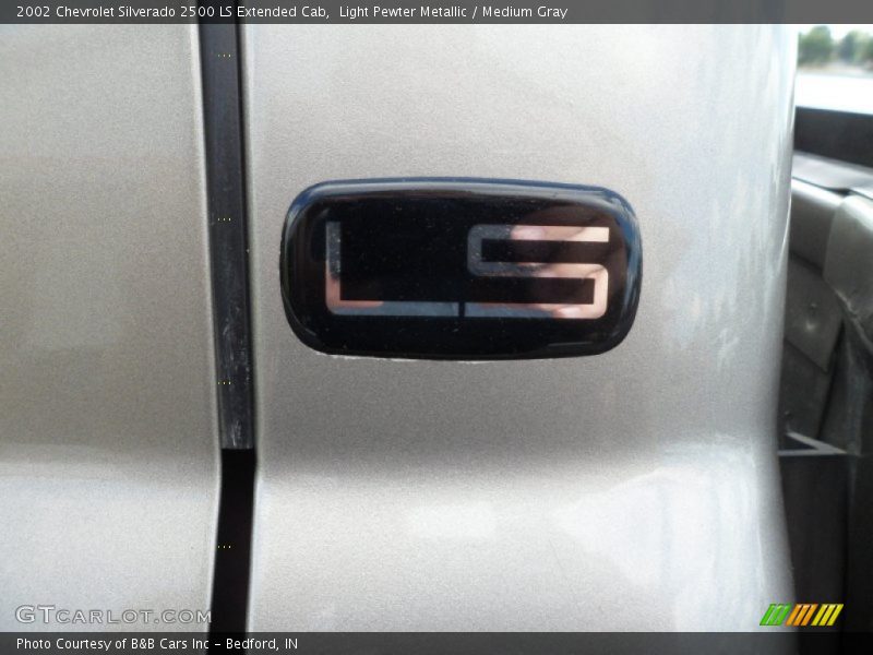 Light Pewter Metallic / Medium Gray 2002 Chevrolet Silverado 2500 LS Extended Cab