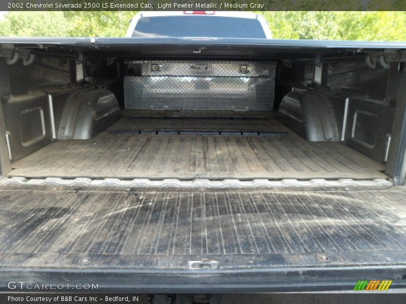 Light Pewter Metallic / Medium Gray 2002 Chevrolet Silverado 2500 LS Extended Cab