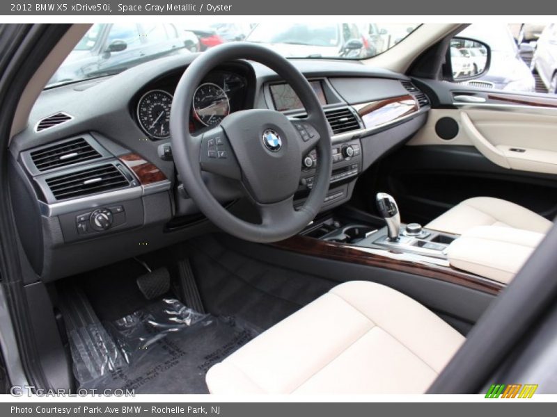 Space Gray Metallic / Oyster 2012 BMW X5 xDrive50i