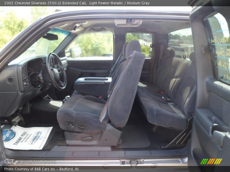 Light Pewter Metallic / Medium Gray 2002 Chevrolet Silverado 2500 LS Extended Cab