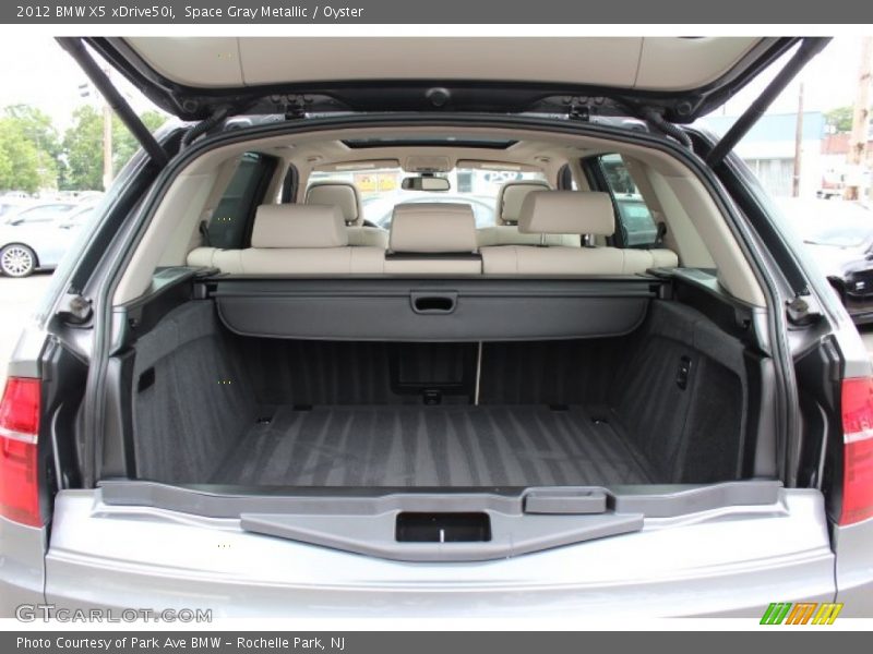 Space Gray Metallic / Oyster 2012 BMW X5 xDrive50i