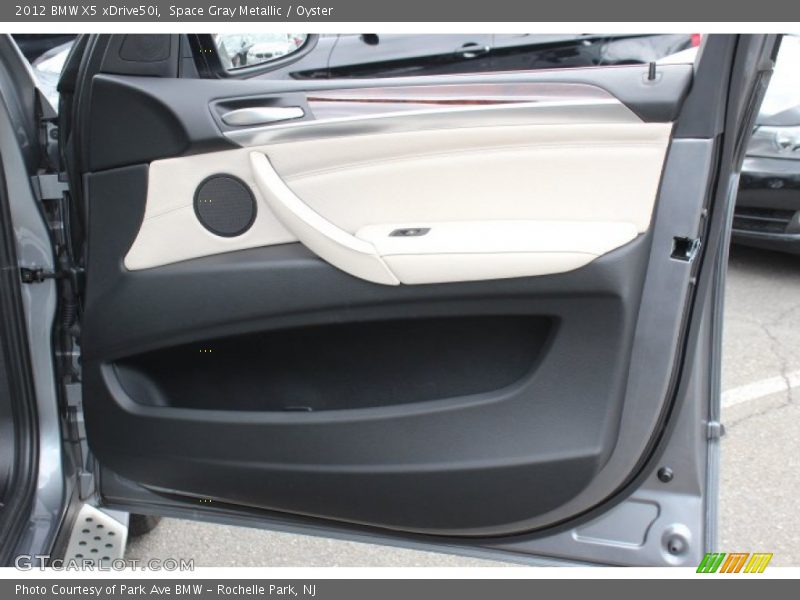 Space Gray Metallic / Oyster 2012 BMW X5 xDrive50i