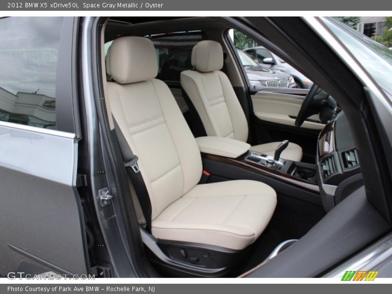 Space Gray Metallic / Oyster 2012 BMW X5 xDrive50i
