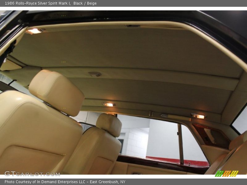 Black / Beige 1986 Rolls-Royce Silver Spirit Mark I