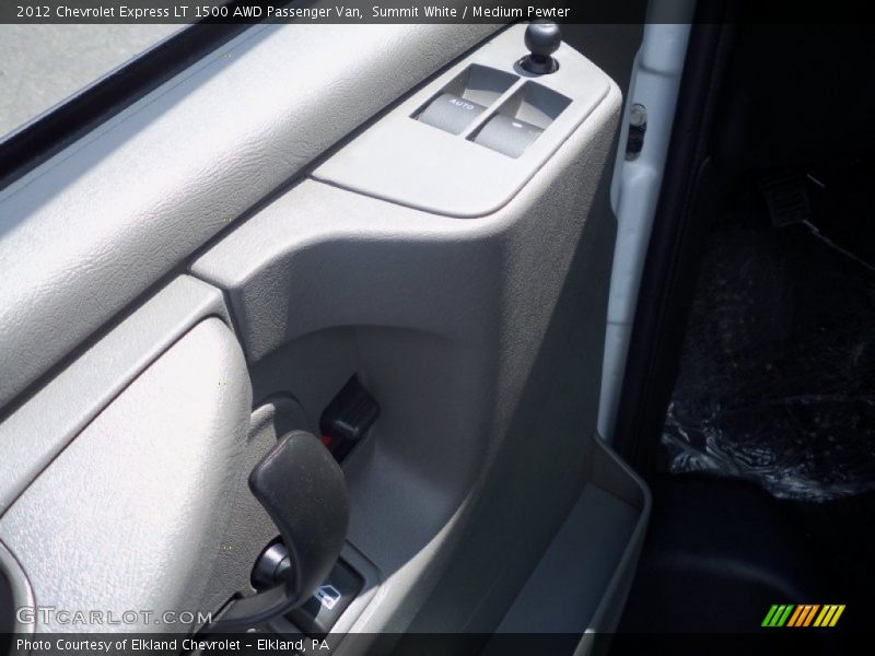 Summit White / Medium Pewter 2012 Chevrolet Express LT 1500 AWD Passenger Van