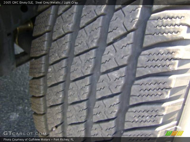 Steel Grey Metallic / Light Gray 2005 GMC Envoy SLE