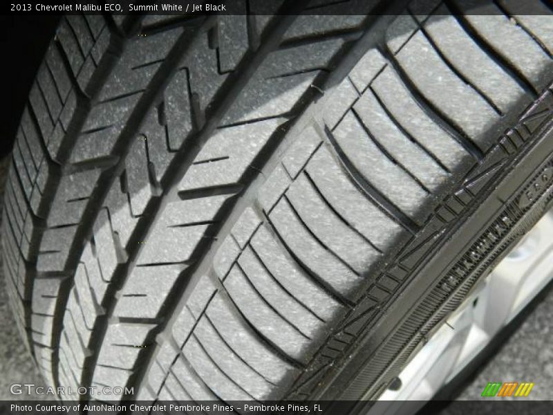Summit White / Jet Black 2013 Chevrolet Malibu ECO