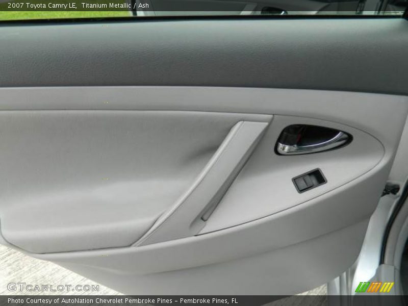 Titanium Metallic / Ash 2007 Toyota Camry LE