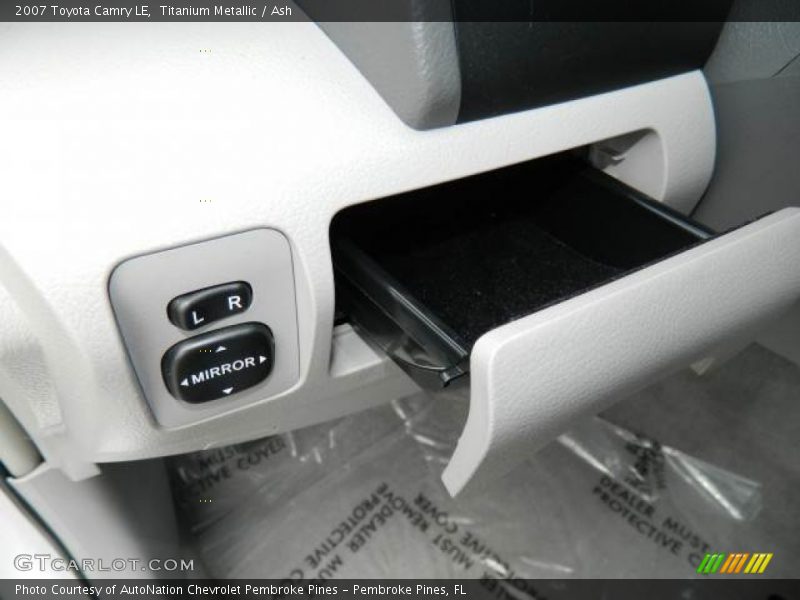 Titanium Metallic / Ash 2007 Toyota Camry LE
