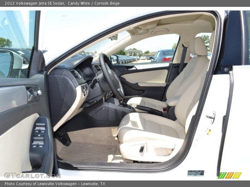 Candy White / Cornsilk Beige 2013 Volkswagen Jetta SE Sedan
