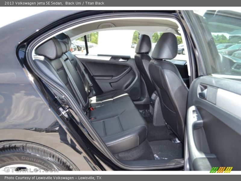 Black Uni / Titan Black 2013 Volkswagen Jetta SE Sedan