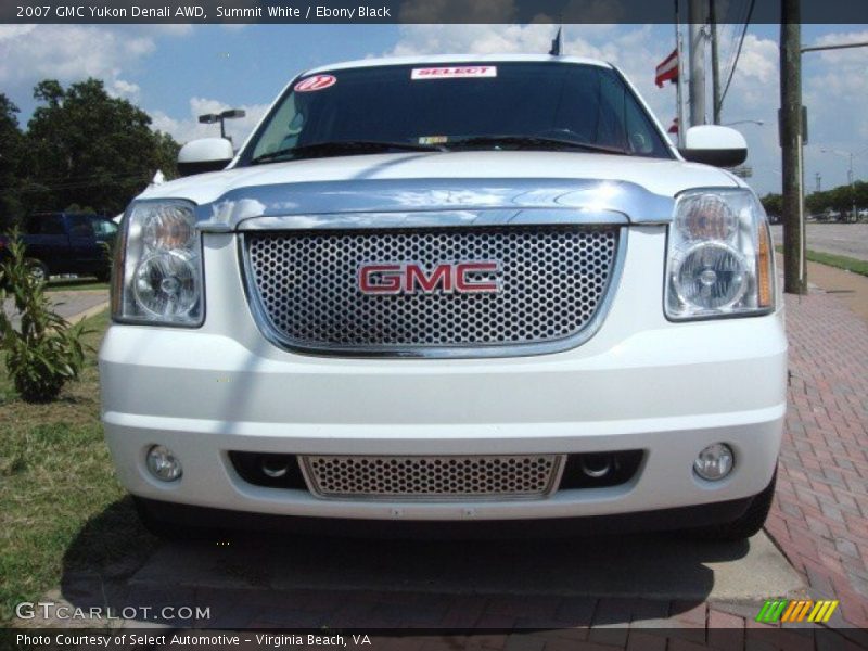 Summit White / Ebony Black 2007 GMC Yukon Denali AWD