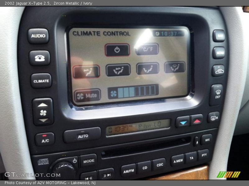 Controls of 2002 X-Type 2.5