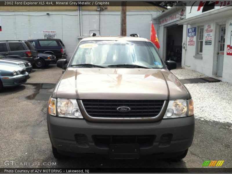 Mineral Grey Metallic / Graphite 2002 Ford Explorer XLS 4x4