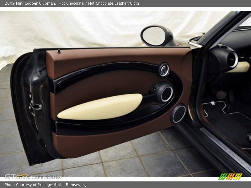 Hot Chocolate / Hot Chocolate Leather/Cloth 2009 Mini Cooper Clubman