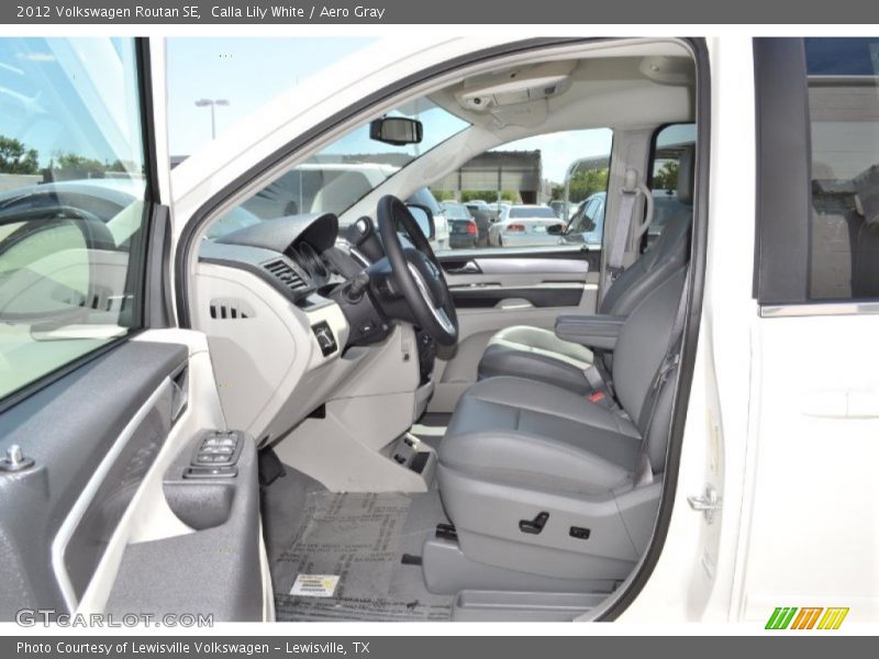 Calla Lily White / Aero Gray 2012 Volkswagen Routan SE