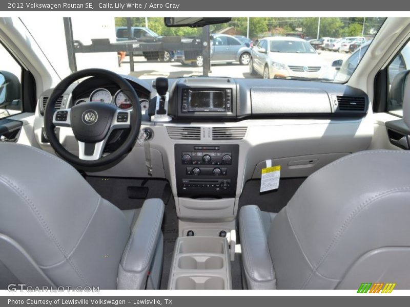 Calla Lily White / Aero Gray 2012 Volkswagen Routan SE