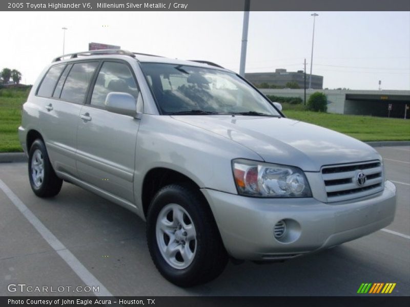 Millenium Silver Metallic / Gray 2005 Toyota Highlander V6