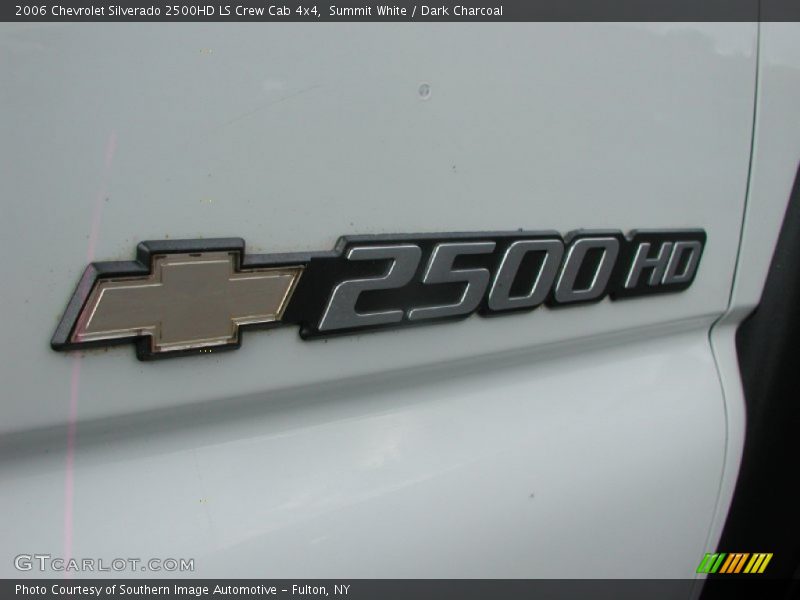 Summit White / Dark Charcoal 2006 Chevrolet Silverado 2500HD LS Crew Cab 4x4