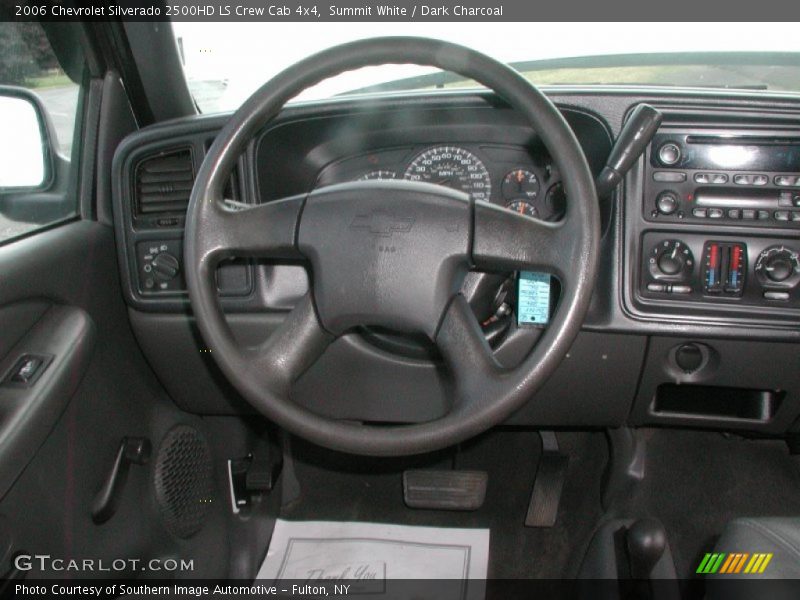 Summit White / Dark Charcoal 2006 Chevrolet Silverado 2500HD LS Crew Cab 4x4