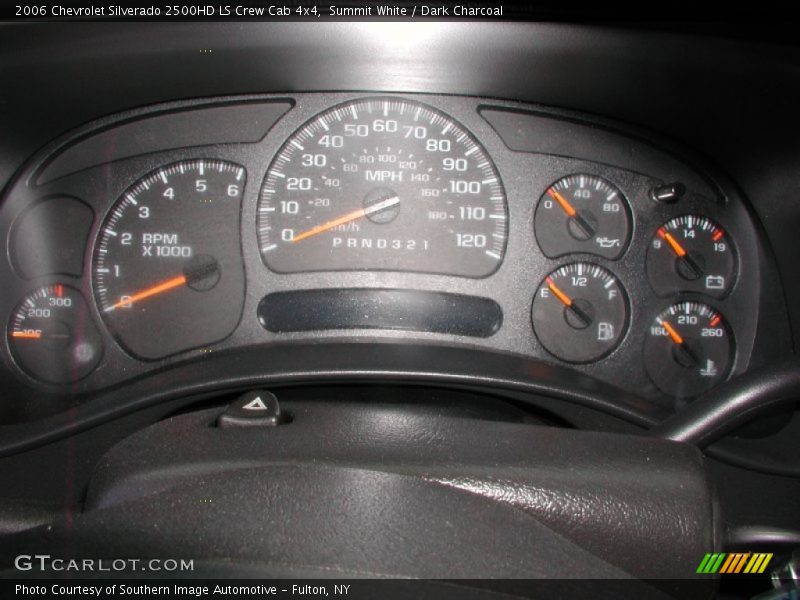 Summit White / Dark Charcoal 2006 Chevrolet Silverado 2500HD LS Crew Cab 4x4