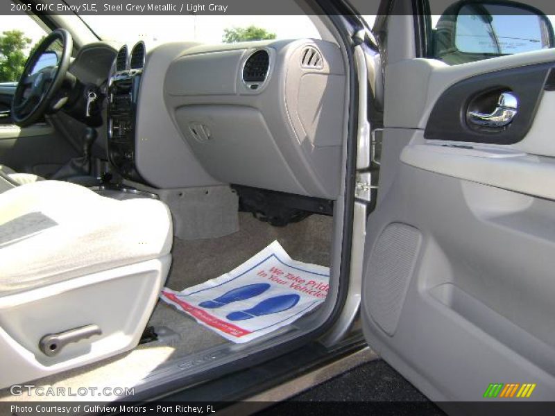 Steel Grey Metallic / Light Gray 2005 GMC Envoy SLE
