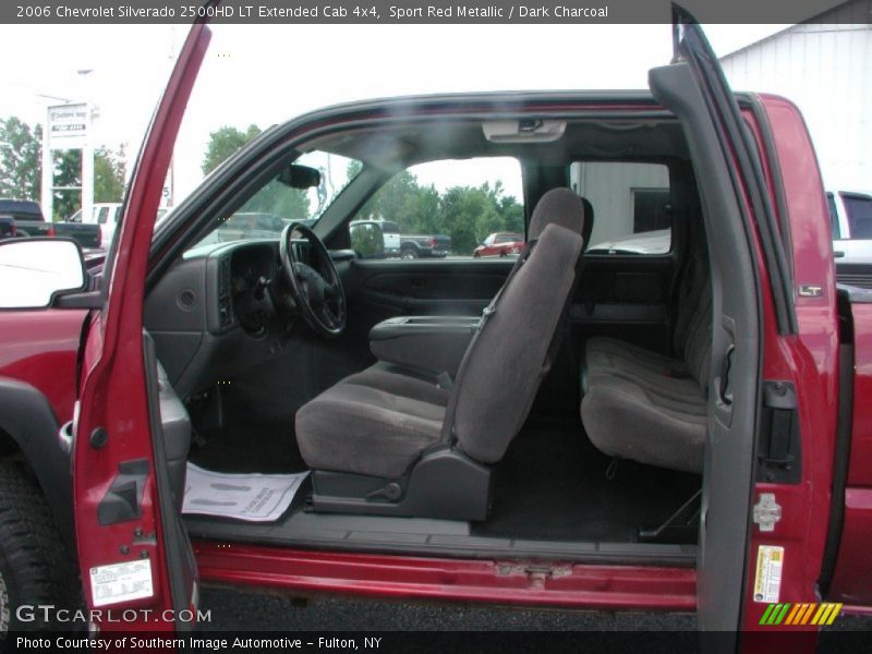 Sport Red Metallic / Dark Charcoal 2006 Chevrolet Silverado 2500HD LT Extended Cab 4x4