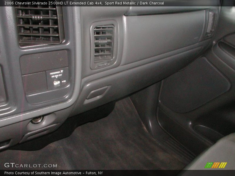 Sport Red Metallic / Dark Charcoal 2006 Chevrolet Silverado 2500HD LT Extended Cab 4x4