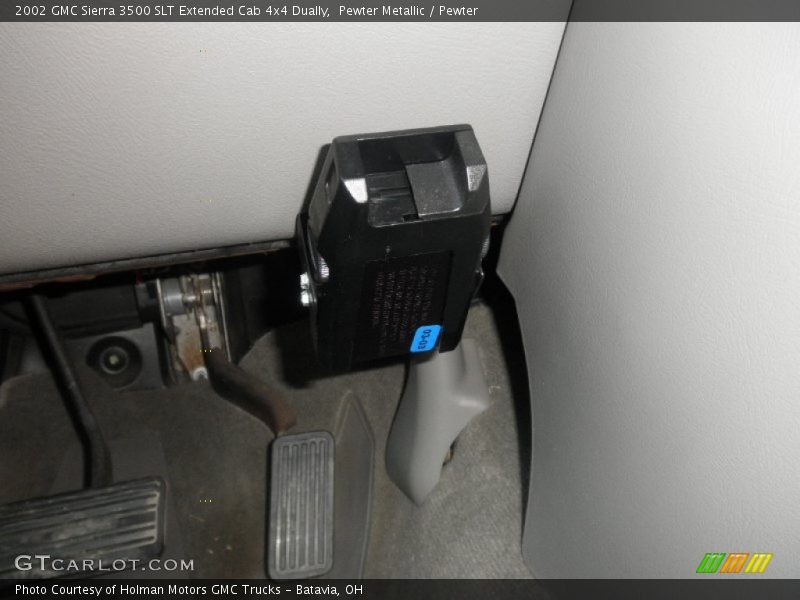 Pewter Metallic / Pewter 2002 GMC Sierra 3500 SLT Extended Cab 4x4 Dually