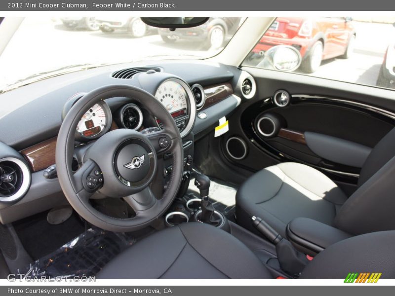 Pepper White / Carbon Black 2012 Mini Cooper Clubman