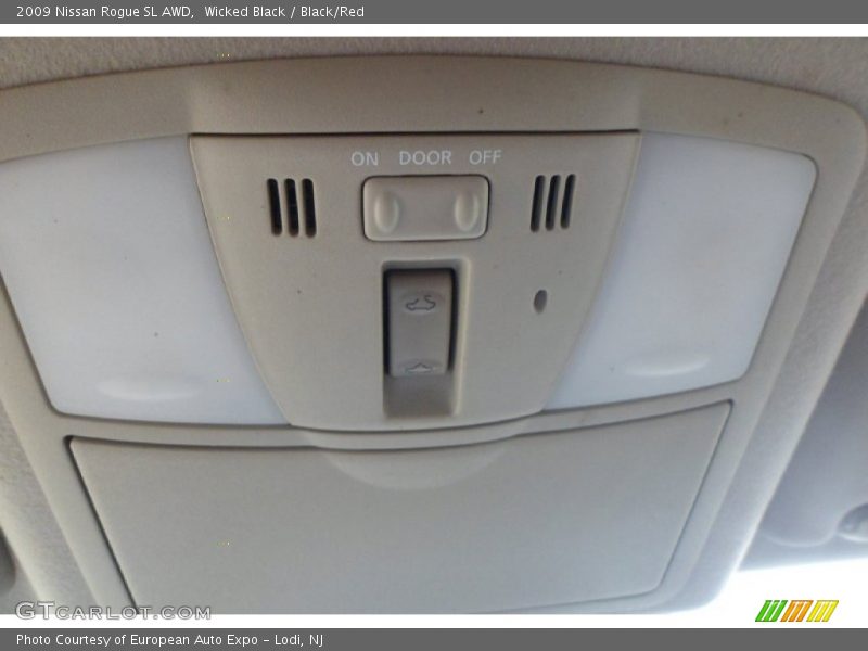Wicked Black / Black/Red 2009 Nissan Rogue SL AWD